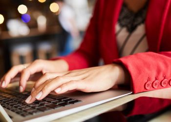 چگونه سئو وب سایت خود را بهبود بخشیم